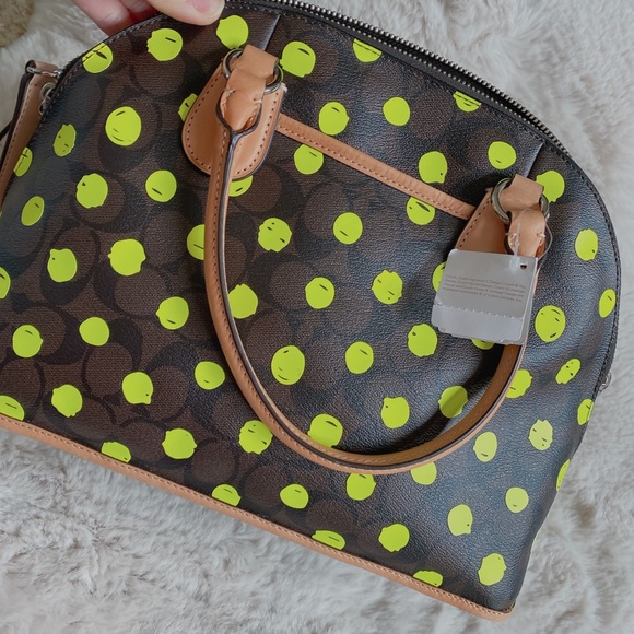 NWT Coach green dot crossbody - Picture 6 of 12